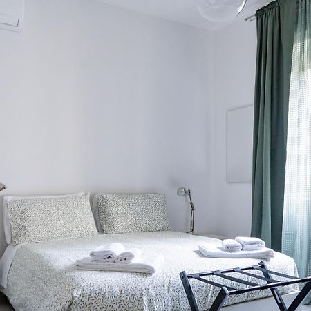 Lemonhouse Apartment เนเปิลส์ ภายนอก รูปภาพ