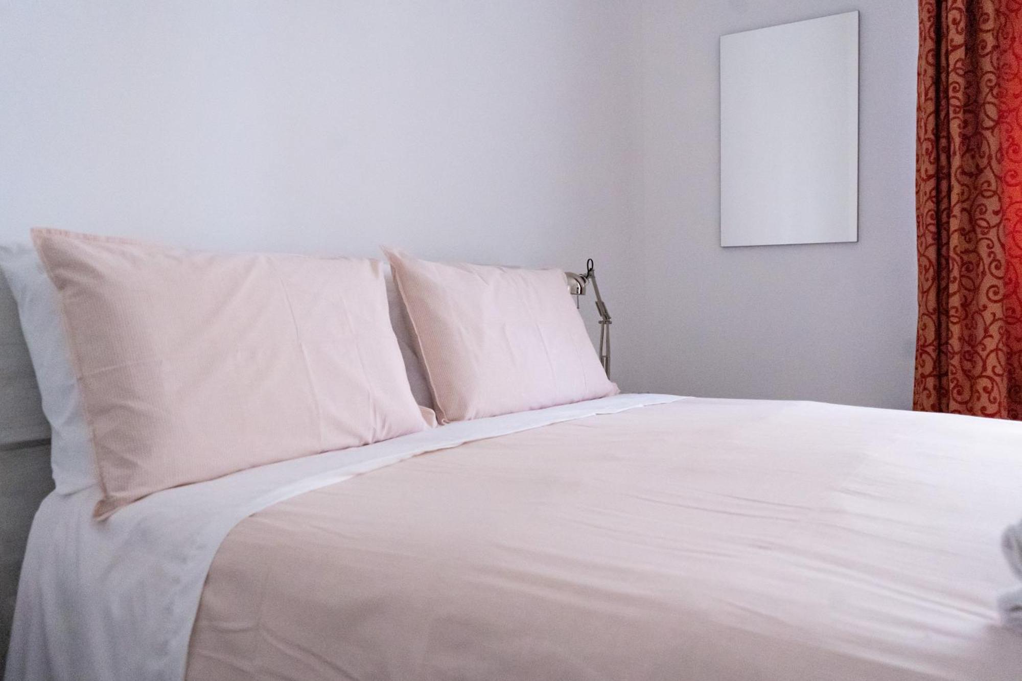 Lemonhouse Apartment เนเปิลส์ ภายนอก รูปภาพ