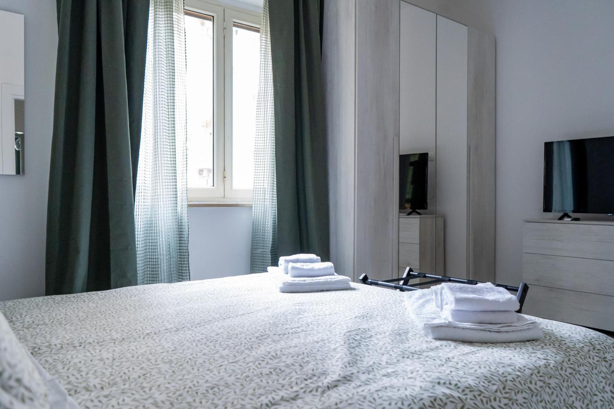Lemonhouse Apartment เนเปิลส์ ภายนอก รูปภาพ
