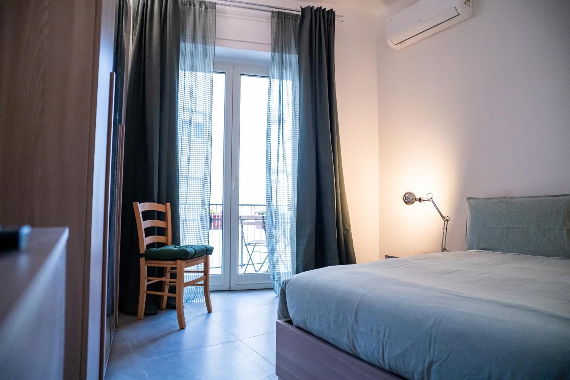 Lemonhouse Apartment เนเปิลส์ ภายนอก รูปภาพ